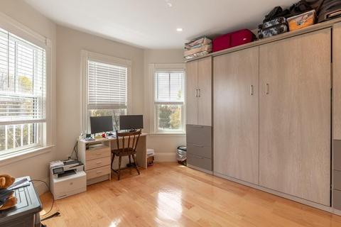 22 Everett St, Boston, MA 02122 photo 31