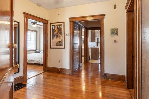 22 Everett St, Boston, MA 02122 photo 4