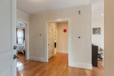 22 Everett St, Boston, MA 02122 photo 24