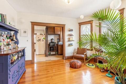 22 Everett St, Boston, MA 02122 photo 7