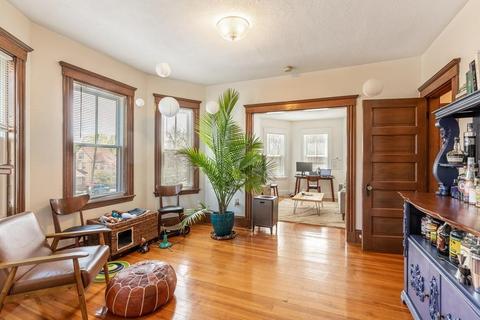 22 Everett St, Boston, MA 02122 photo 6