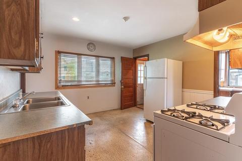 22 Everett St, Boston, MA 02122 photo 18