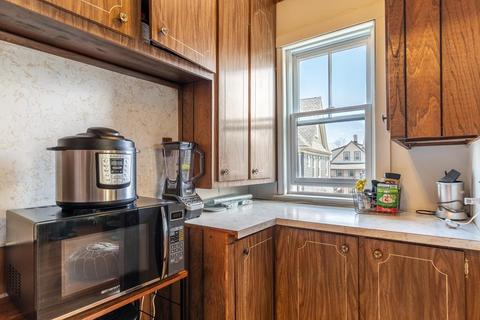 22 Everett St, Boston, MA 02122 photo 8