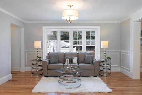 1622 Great Plain Ave, Needham, MA 02492 photo 18