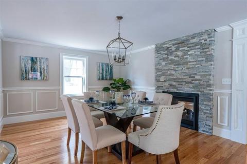 1622 Great Plain Ave, Needham, MA 02492 photo 12