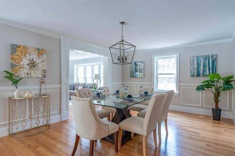 1622 Great Plain Ave, Needham, MA 02492 photo 10