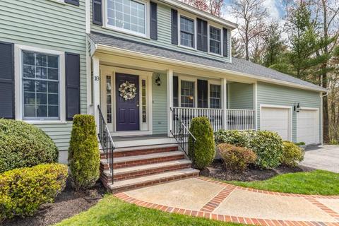 18 Beechtree Cir, Wakefield, MA 01880 photo 3