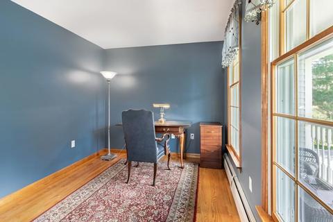 18 Beechtree Cir, Wakefield, MA 01880 photo 9