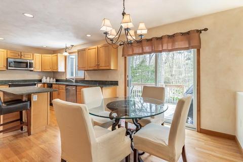 18 Beechtree Cir, Wakefield, MA 01880 photo 14
