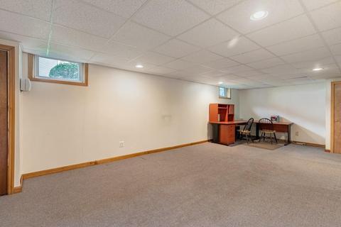 18 Beechtree Cir, Wakefield, MA 01880 photo 27