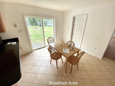 14 Doris Rd, Framingham, MA 01701 photo 6