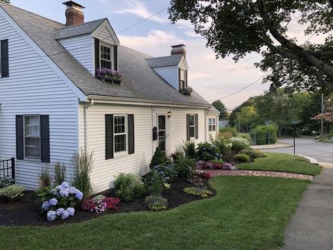 51 Eustis St, Arlington, MA 02476 photo 3