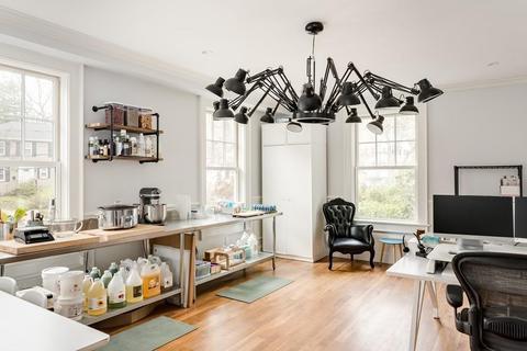 89 Arlington Rd, Chestnut Hill, MA 02467 photo 9