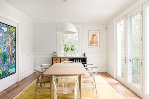89 Arlington Rd, Chestnut Hill, MA 02467 photo 8