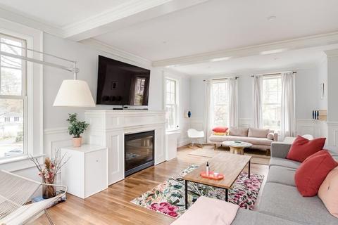 89 Arlington Rd, Chestnut Hill, MA 02467 photo 7