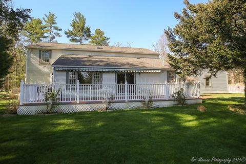 27 Lawrence Mountain Rd, Gloucester, MA 01930 photo 4