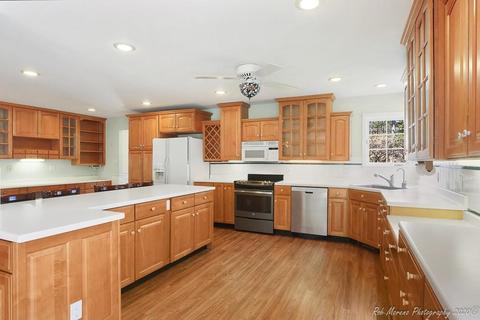 27 Lawrence Mountain Rd, Gloucester, MA 01930 photo 9