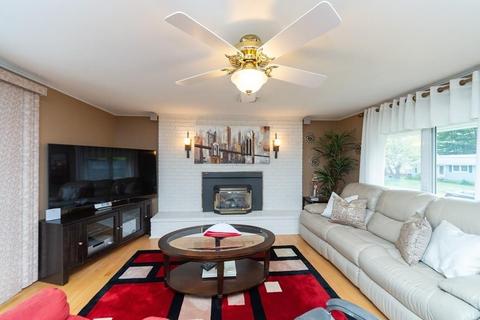 49 Murphy Ln, Chicopee, MA 01020 photo 4