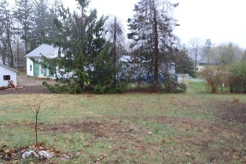 12 Forest St, Erving, MA 01344 photo 4