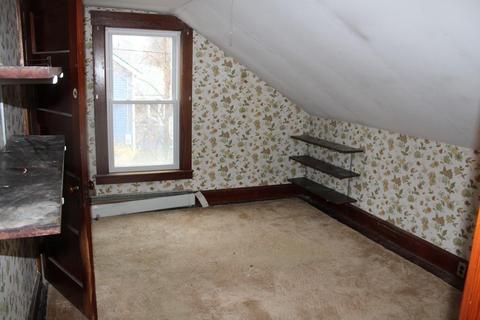 12 Forest St, Erving, MA 01344 photo 9