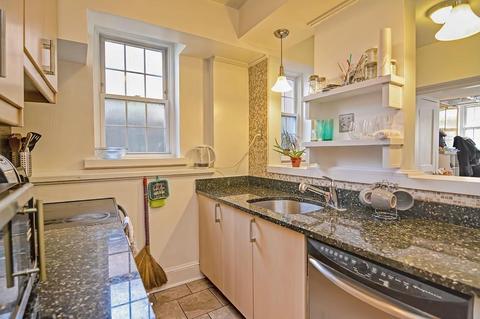 1 Lanark Rd #7, Brookline, MA 02445 photo 10