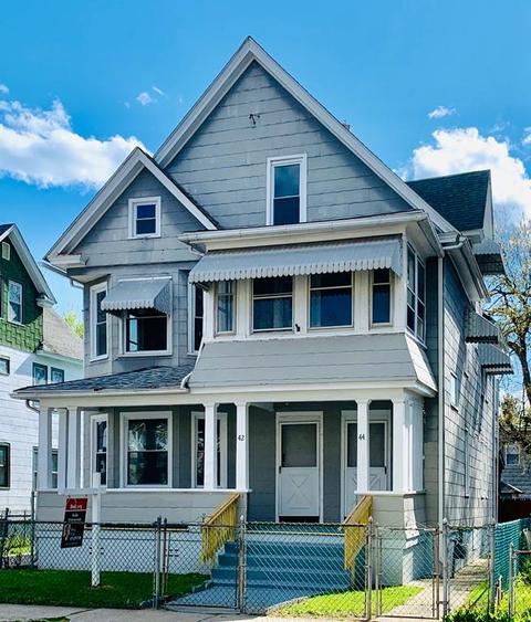 42 Sycamore St, Springfield, MA 01109 photo 1