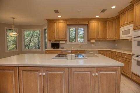 499 Greendale Ave, Needham, MA 02492 photo 10