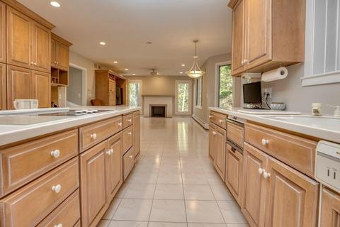 499 Greendale Ave, Needham, MA 02492 photo 8