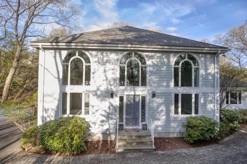 499 Greendale Ave, Needham, MA 02492 photo 2