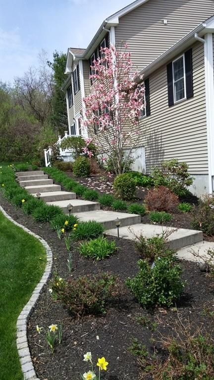 13 Ronnie Dr, Webster, MA 01570 photo 6