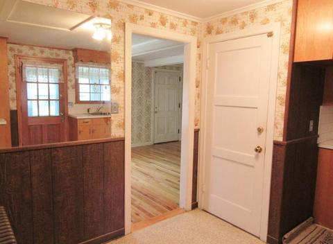 1006 Carew St, Springfield, MA 01104 photo 7