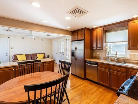 1 Smith Rd, Randolph, MA 02368 photo 7