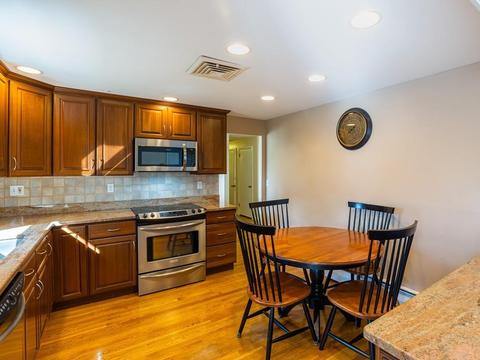 1 Smith Rd, Randolph, MA 02368 photo 5