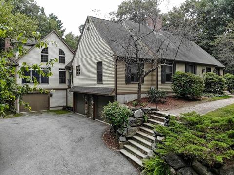 151 Westfall Rd, Pelham, NH 03076 photo 5