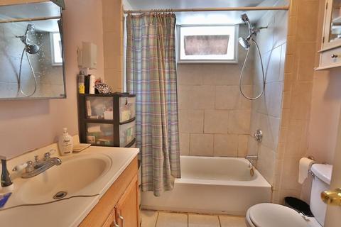 197 County St, Fall River, MA 02723 photo 5