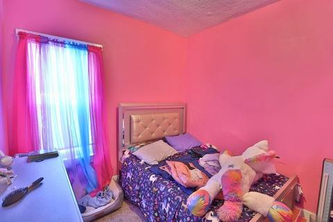 197 County St, Fall River, MA 02723 photo 15