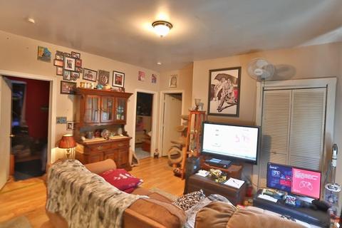 197 County St, Fall River, MA 02723 photo 3