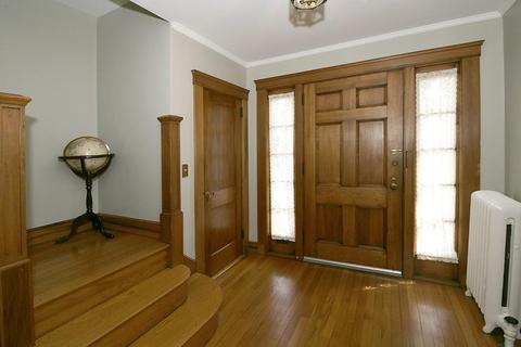 38 Appleton Ave, Beverly, MA 01915 photo 3