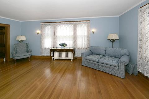 38 Appleton Ave, Beverly, MA 01915 photo 11