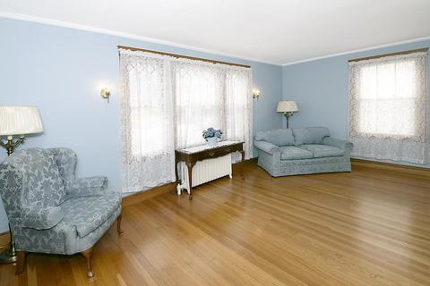 38 Appleton Ave, Beverly, MA 01915 photo 12