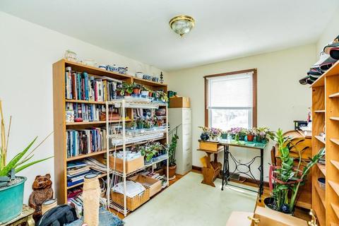 20 Dutton St, Springfield, MA 01151 photo 17