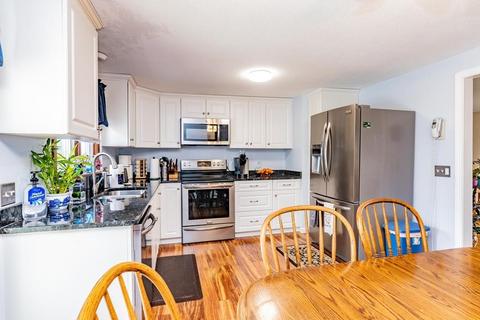 20 Dutton St, Springfield, MA 01151 photo 11