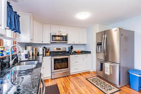 20 Dutton St, Springfield, MA 01151 photo 10