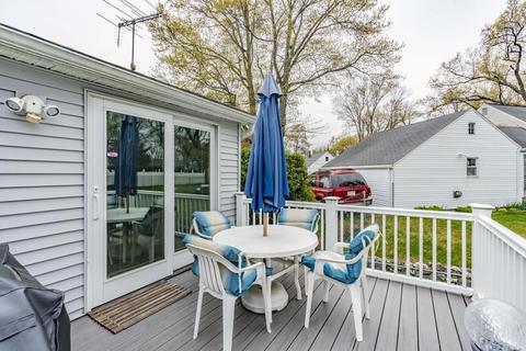 20 Dutton St, Springfield, MA 01151 photo 4