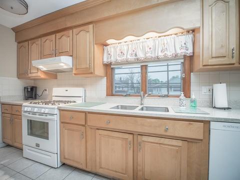 13 Rawson Rd, Arlington, MA 02474 photo 16