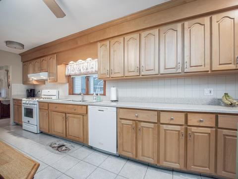 13 Rawson Rd, Arlington, MA 02474 photo 19