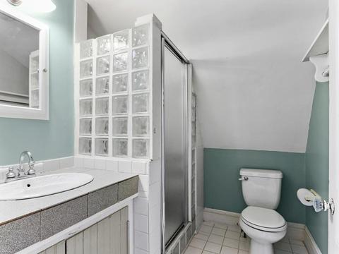 246 Cypress St #4, Brookline, MA 02445 photo 24
