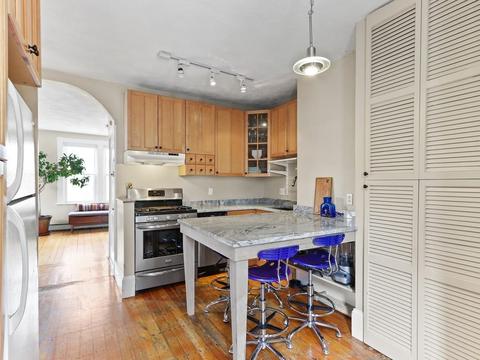 246 Cypress St #4, Brookline, MA 02445 photo 8