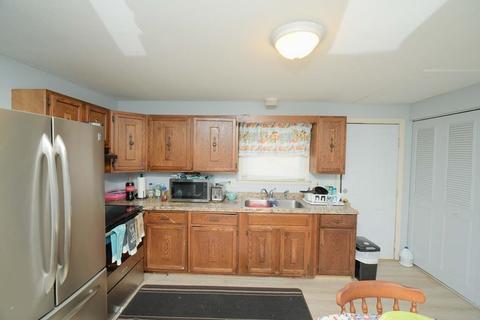 120 Slater Ave, Springfield, MA 01119 photo 5