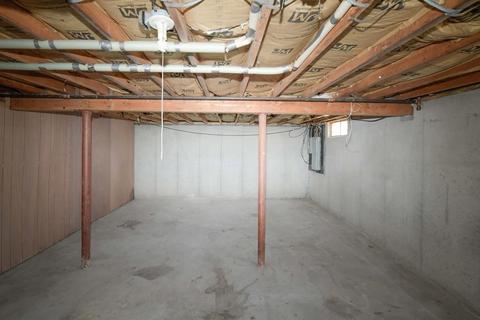 120 Slater Ave, Springfield, MA 01119 photo 9